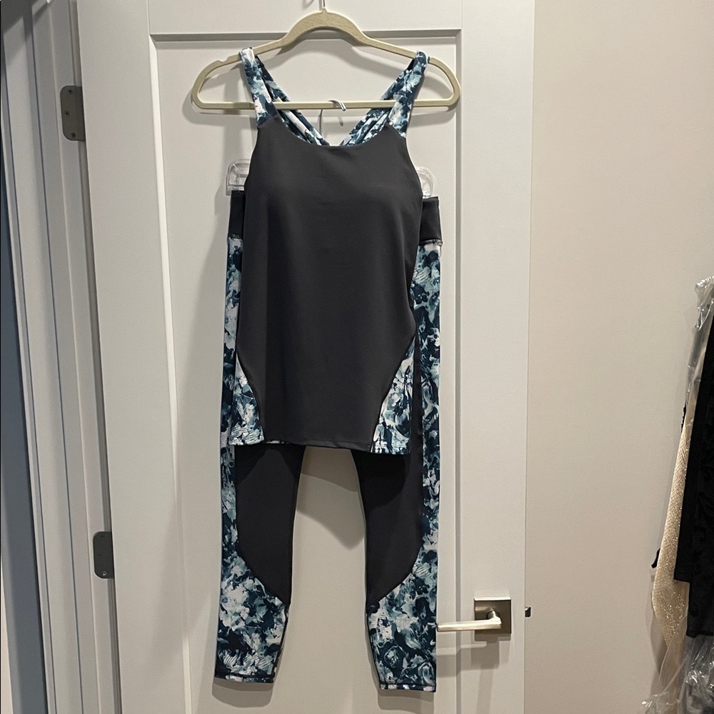 GAIAM Charcoal and Teal Women's Leggings Set